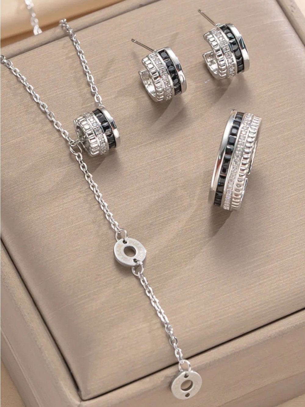 18K White Gold Plated Jewelry Set - NWOT